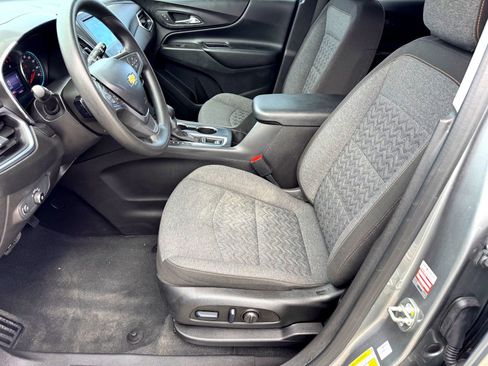 Used 2023 Chevrolet Equinox LT image 12