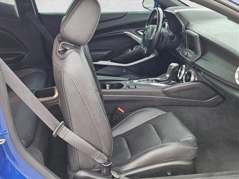 Used 2019 Chevrolet Camaro LT image 19