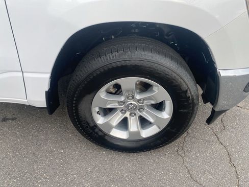 Used 2024 RAM 1500 Laramie image 10