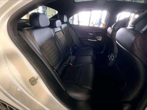 Used 2024 Mercedes-Benz C 300 Sedan image 19