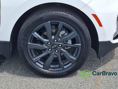 Certified 2022 Chevrolet Equinox RS w/ RS Leather Package FWD image 8