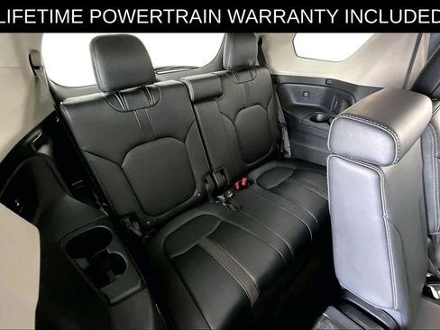 Used 2025 Honda Pilot EX-L image 38