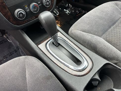 Used 2016 Chevrolet Impala LS image 28