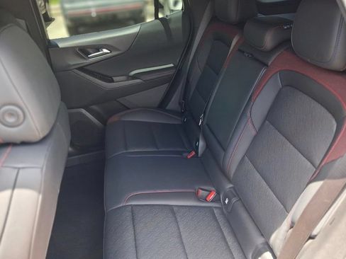 Used 2025 Chevrolet Equinox RS w/ Convenience Package III FWD image 35