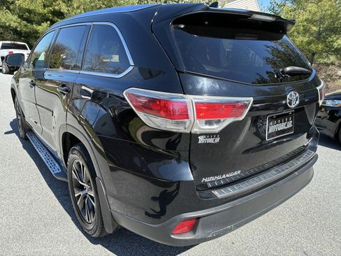 Used 2016 Toyota Highlander XLE w/ Protection Package #3 image 6