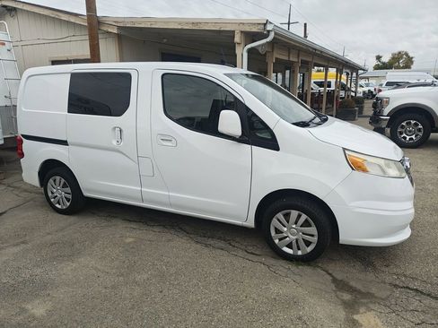 Used 2015 Chevrolet City Express LT w/ Technology Package image 1