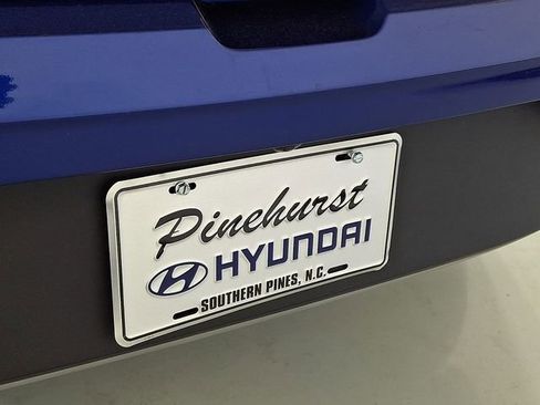 Certified 2025 Hyundai Venue SEL FWD image 38