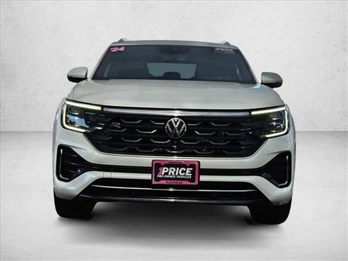 Used 2024 Volkswagen Atlas Cross Sport SEL Premium R-Line AWD/4WD image 2
