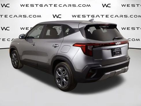 Used 2026 Kia Seltos LX FWD image 41