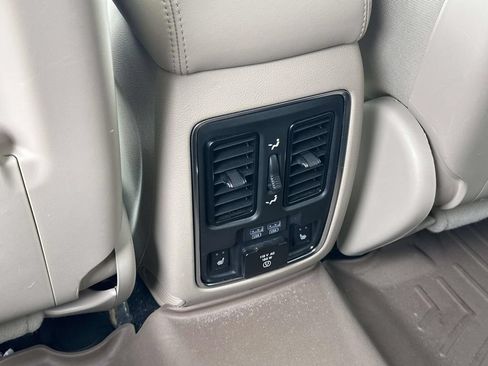 Used 2020 Dodge Durango Citadel w/ Technology Group AWD/4WD image 13