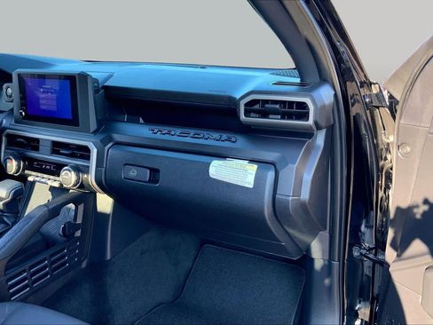 Used 2025 Toyota Tacoma SR RWD image 17