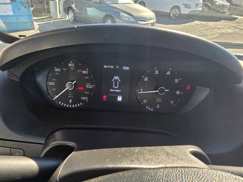 Used 2023 RAM ProMaster 2500 image 23