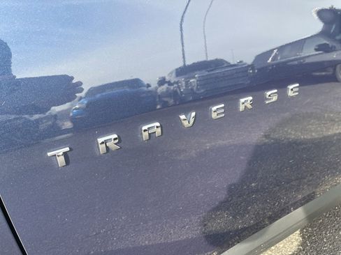 Certified 2023 Chevrolet Traverse LT image 30
