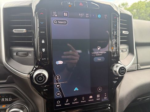 New 2026 RAM 1500 4x4 Crew Cab image 35