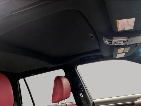 Used 2022 Lexus GX 460 Premium w/ Accessory Package AWD/4WD image 14