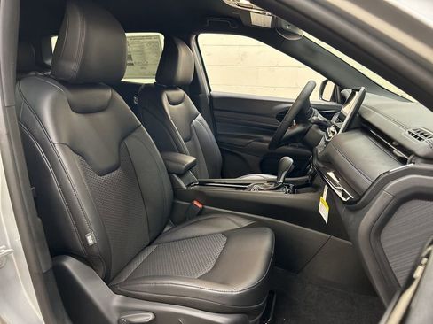 New 2026 Jeep Compass Latitude w/ Quick Order Package 29K AWD/4WD image 10