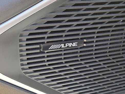Used 2024 Jeep Wagoneer Series II w/ Flexible Seating Group RWD image 22