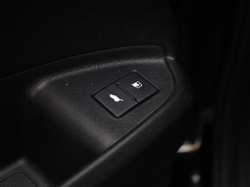Used 2018 Honda Pilot EX-L image 11