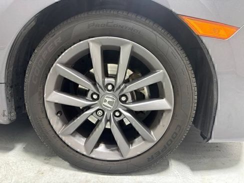Used 2020 Honda Civic EX image 4
