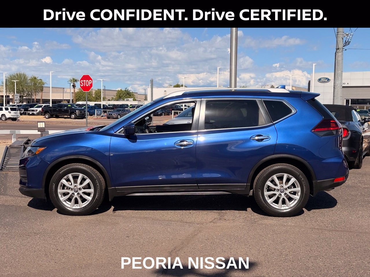 Certified 2020 Nissan Rogue SV FWD image 2