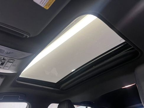 Used 2020 Toyota RAV4 XSE image 22