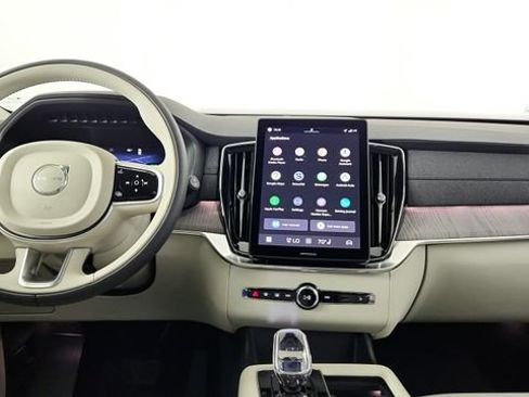 New 2026 Volvo XC90 T8 Ultra w/ Protection Package Premier AWD/4WD image 27