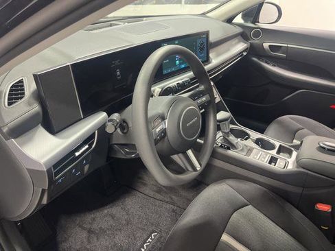 New 2026 Hyundai Sonata SE image 9