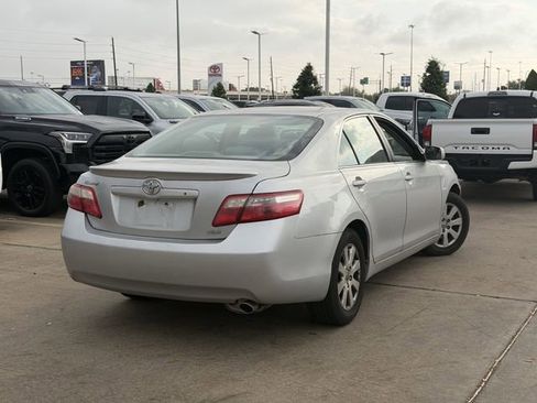 Used 2009 Toyota Camry XLE image 5