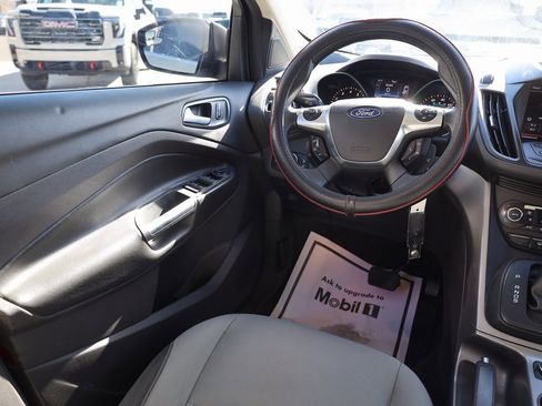 Used 2014 Ford Escape SE w/ Equipment Group 201A image 19