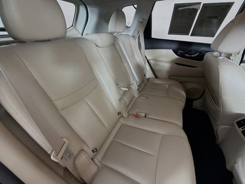 Used 2017 Nissan Rogue SL w/ SL Premium Package image 35