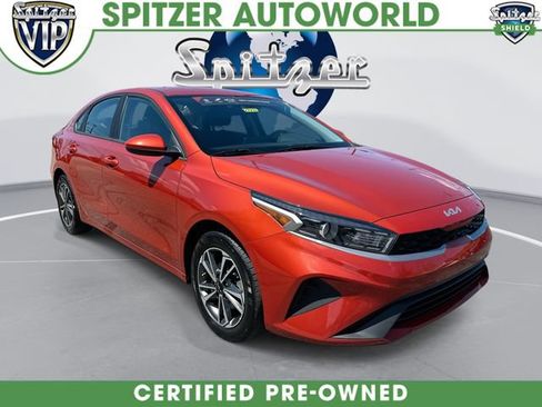 Certified 2023 Kia Forte LXS FWD image 1