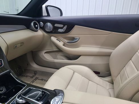 Used 2018 Mercedes-Benz C 300 4MATIC Cabriolet w/ Multimedia Package image 27