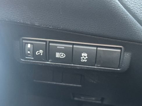 New 2026 Toyota Corolla Cross LE image 27