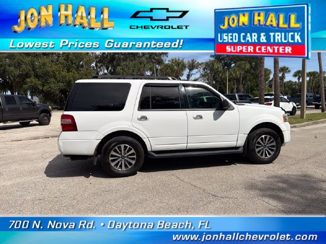 Used 2017 Ford Expedition XLT w/ Equipment Group 201A RWD image 11