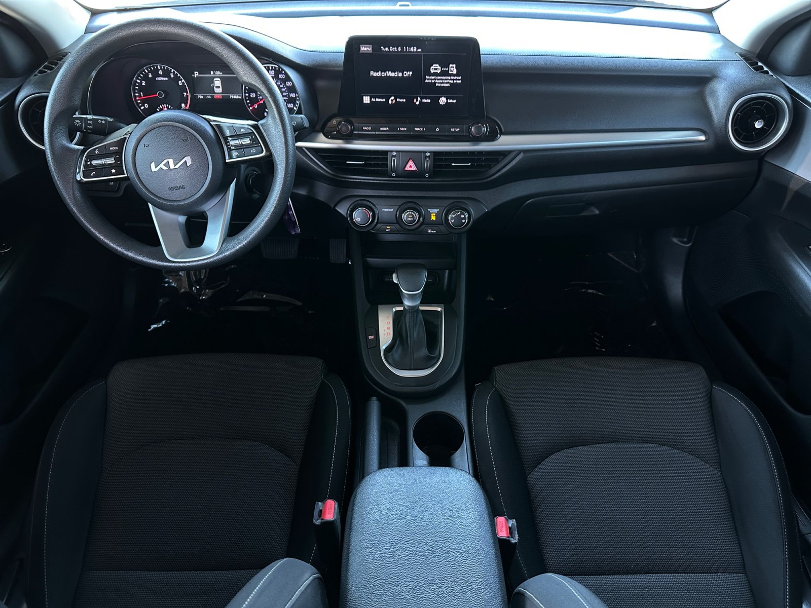 Used 2022 Kia Forte LXS FWD image 11