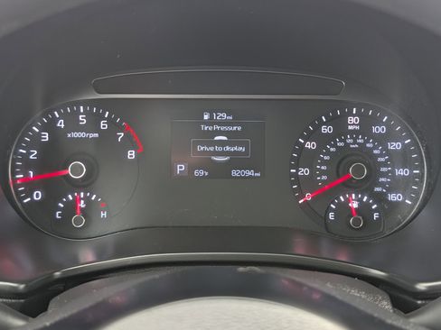 Used 2022 Kia Soul LX image 23