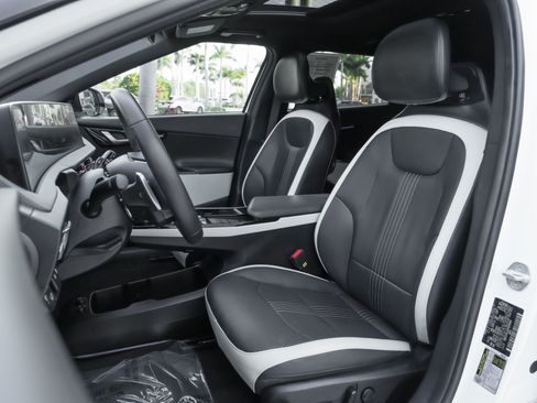 Used 2023 Kia EV6 GT-Line image 7