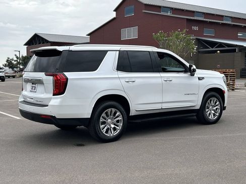 Used 2023 GMC Yukon Denali RWD image 8