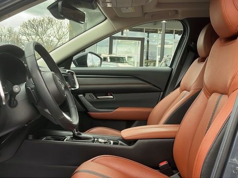 Certified 2024 MAZDA CX-50 AWD 2.5 Turbo w/ Premium Pkg image 10