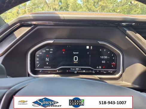 Used 2022 GMC Sierra 1500 AT4 w/ AT4 Preferred Package image 15