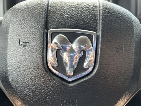 Used 2013 RAM 1500 Express AWD/4WD image 19