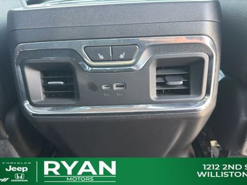 Used 2022 GMC Sierra 1500 Denali AWD/4WD image 27