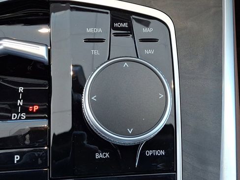 New 2026 BMW X7 xDrive40i w/ M Sport Package image 17