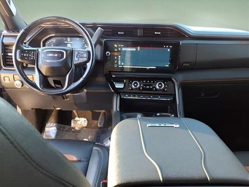 Used 2024 GMC Sierra 3500 AT4 w/ AT4 Premium Plus Package image 18