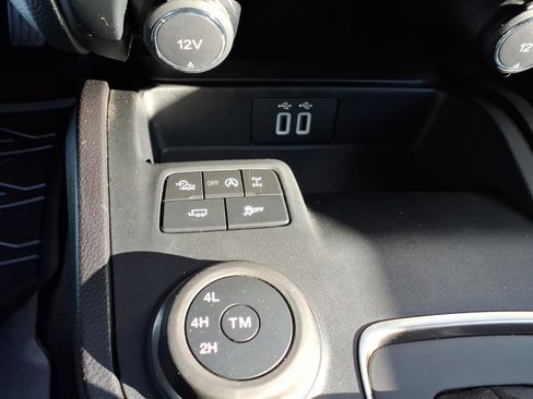 Used 2020 Ford Ranger XLT w/ Equipment Group 301A Mid image 19