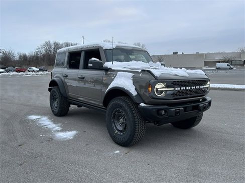 New 2025 Ford Bronco Badlands image 23
