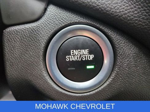 Used 2024 Chevrolet Equinox LT image 18