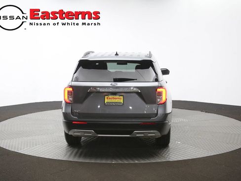 Used 2023 Ford Explorer XLT w/ Equipment Group 202A RWD image 37