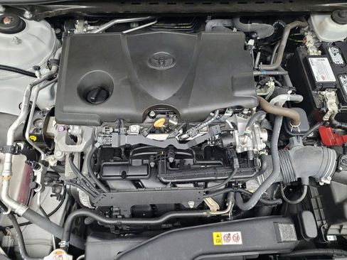 Used 2023 Toyota Camry SE image 30