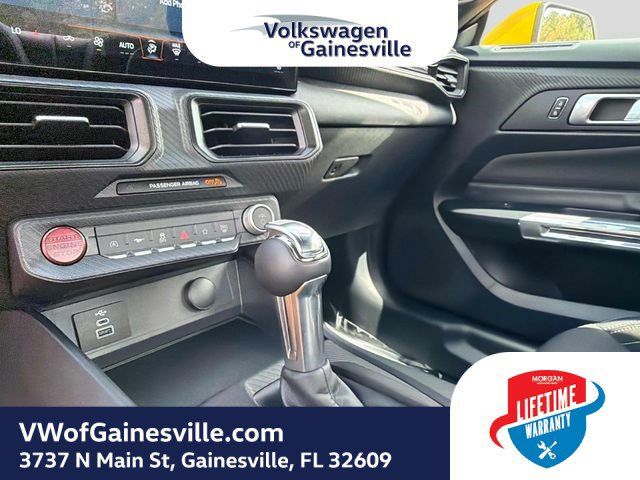 Used 2024 Ford Mustang Coupe RWD image 18